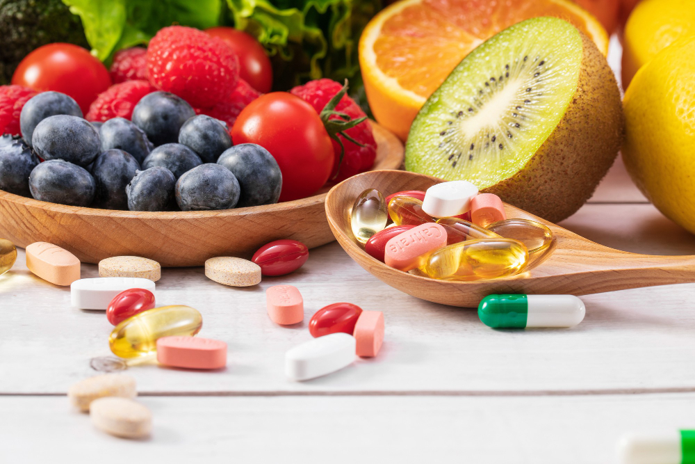 Vitamine și minerale: Cum să îți completezi nutrienții esențiali
