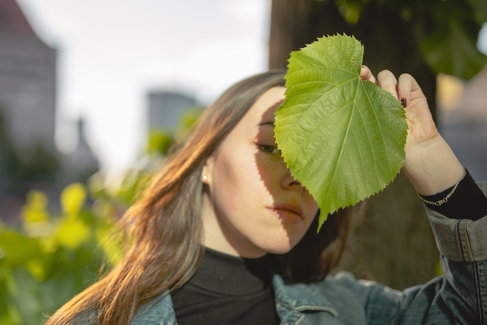 Cum frunzele de merișor ajută la combaterea retenției de apă și detoxifierea organismului